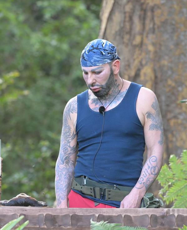 Das Bild zeigt Dschungelcamp-Bewohner Harald Glööckler am 24. Januar 2022.