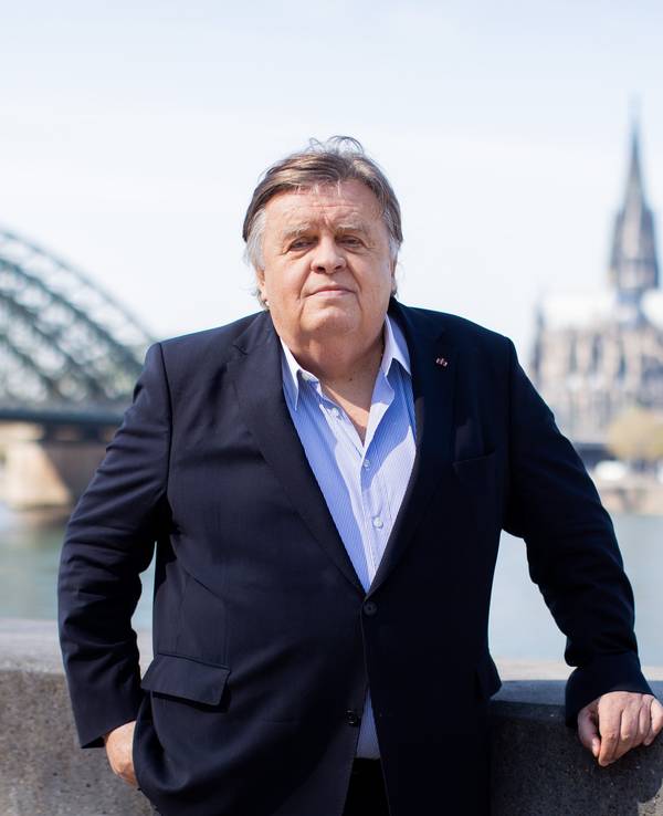 Helmut Thoma, österreichischer Medienmanager. Thoma wird am 03. Mai 80 Jahre alt.