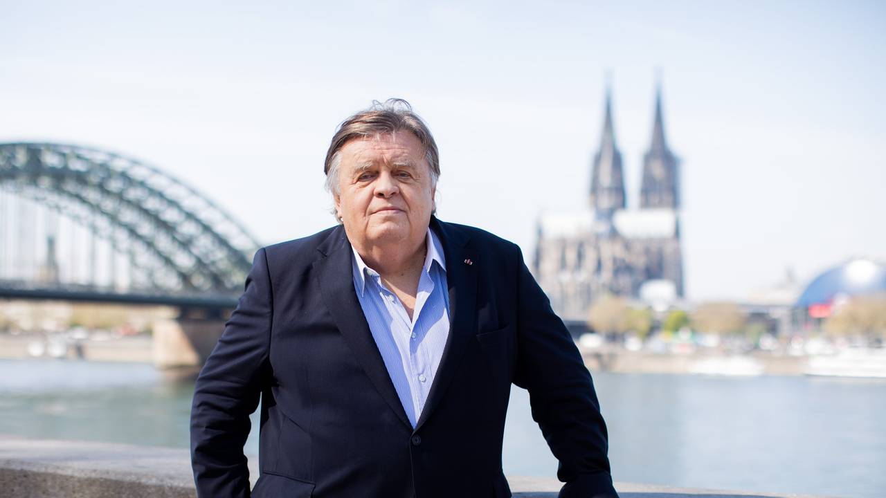 Helmut Thoma, österreichischer Medienmanager. Thoma wird am 03. Mai 80 Jahre alt.