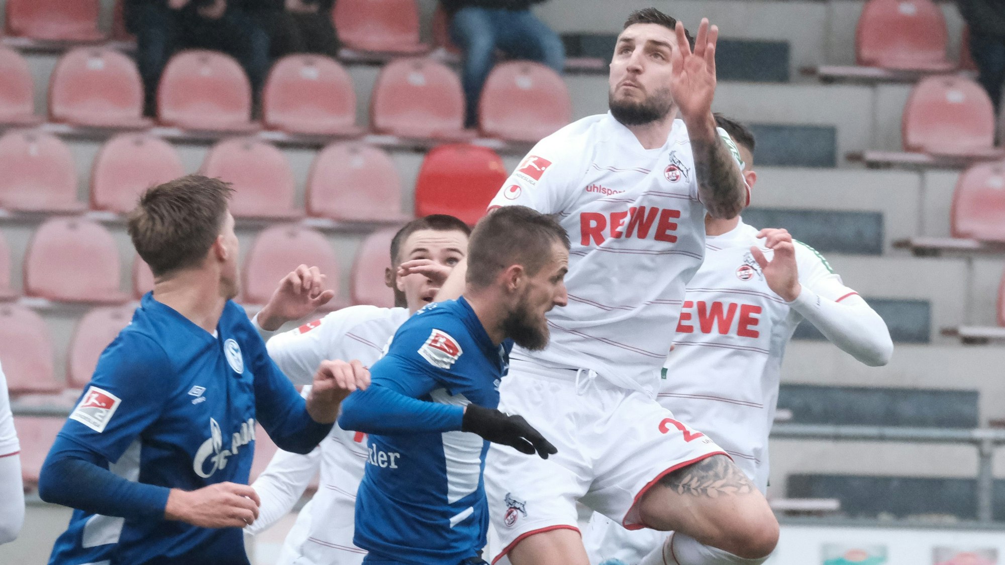 Neuzugang Julian Chabot spielte am Donnerstag, 27. Januar 2022, zum ersten Mal in der Kölner Innenverteidigung.