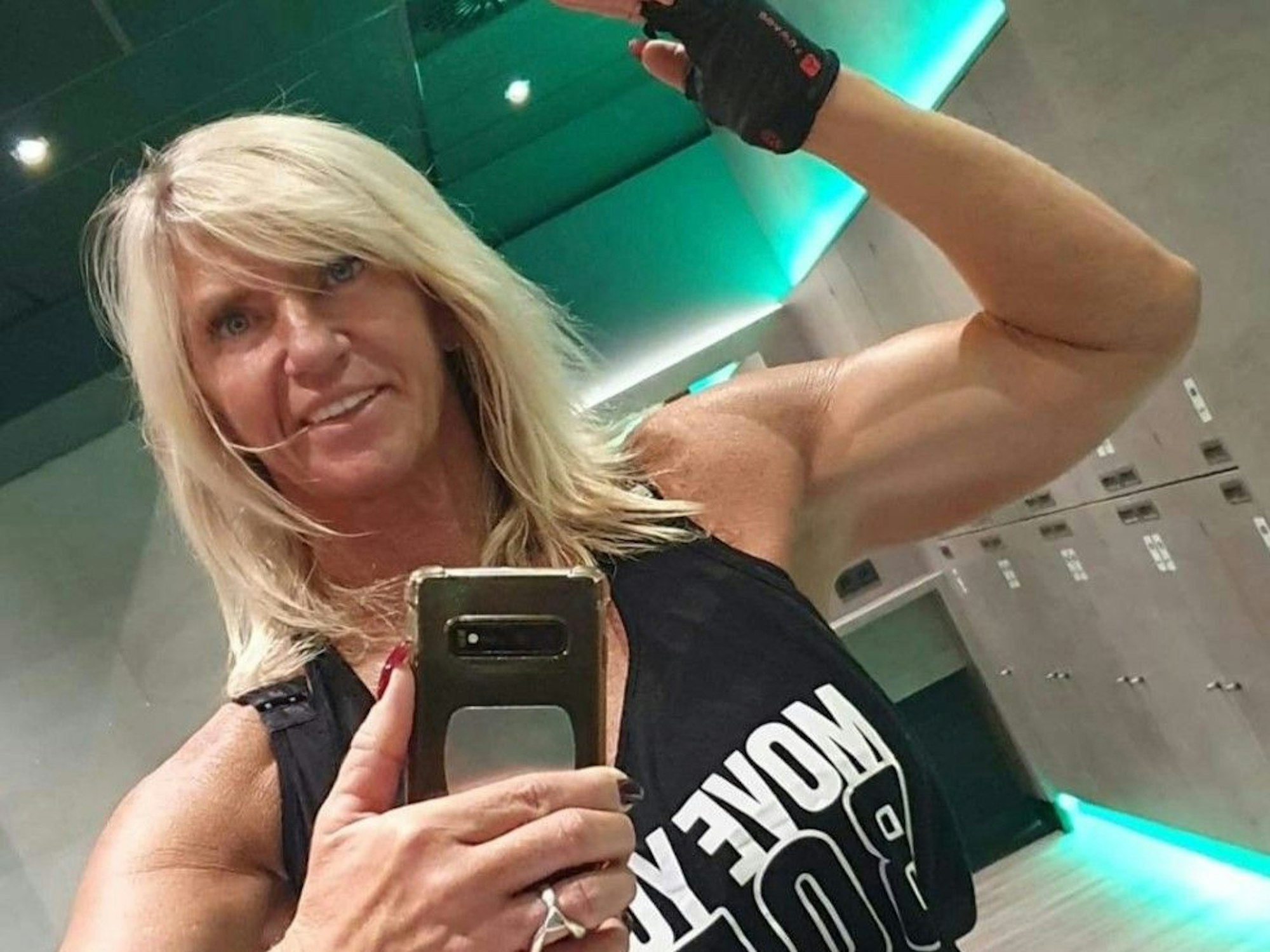 Brigitte Theisen aus Ossendorf ist ein kölsches Fitnesswunder.