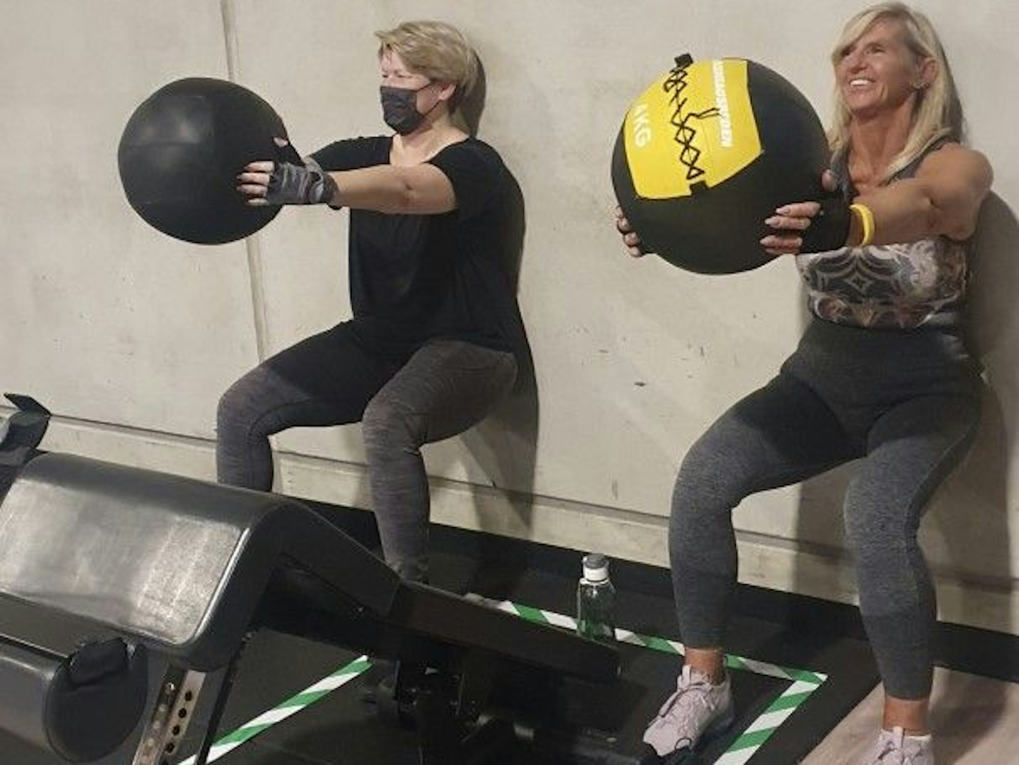 Brigitte Theisen beim Training mit Schützling.
