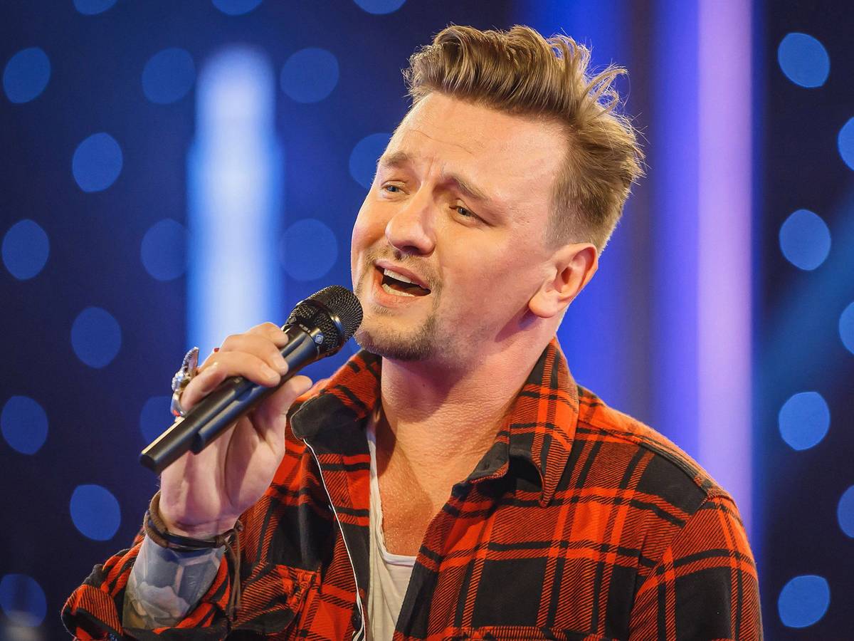 Schlagerstar Ben Zucker live auf der Bühne. Das Bild wurde am 13. Mai 2020 aufgenommen.