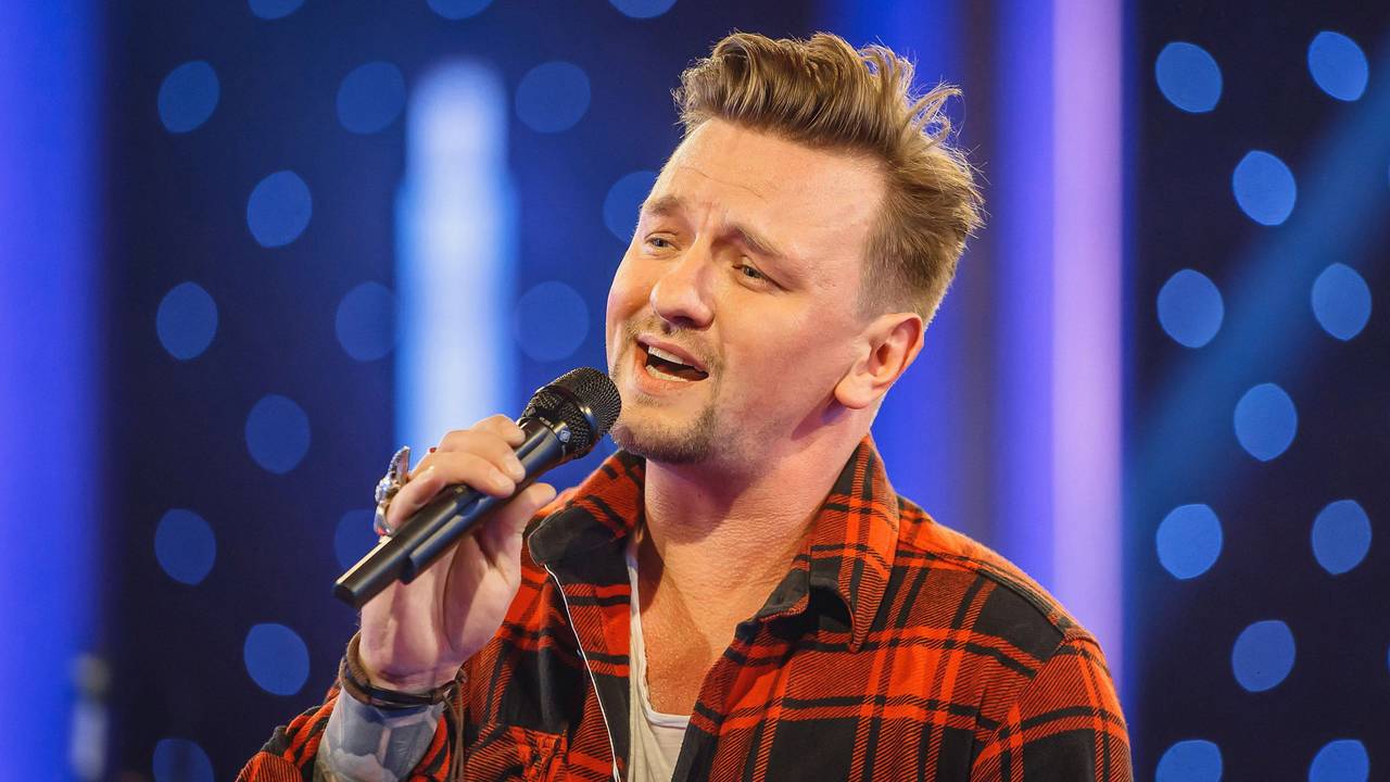 Schlagerstar Ben Zucker live auf der Bühne. Das Bild wurde am 13. Mai 2020 aufgenommen.