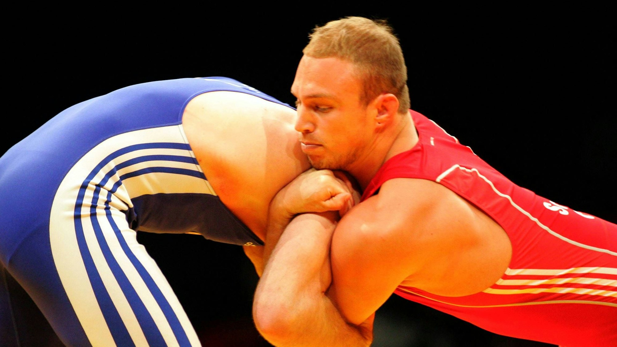 Kevin Schwäbe, Bruder von FC-Torhüter Marvin, ringt in Belgrad.