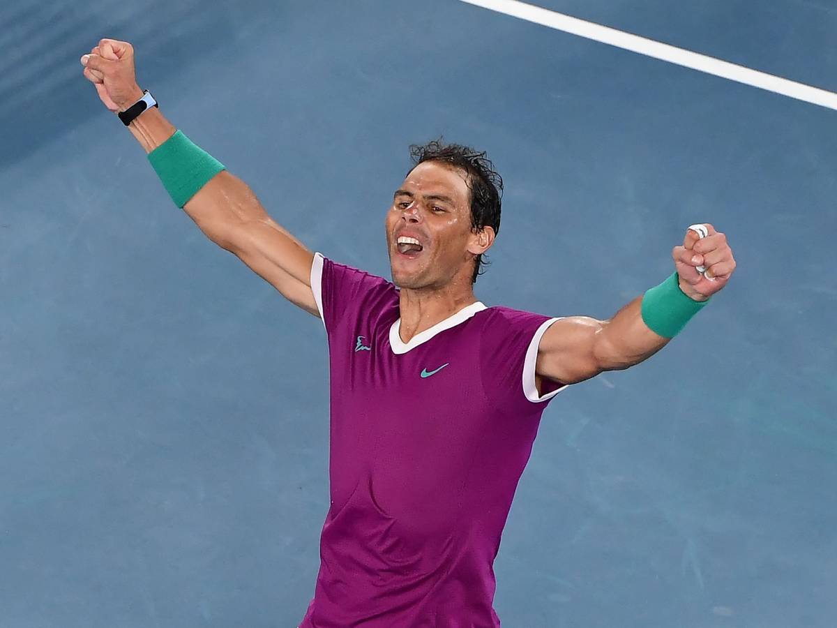 Rafael Nadal jubelt nach seinem Sieg.