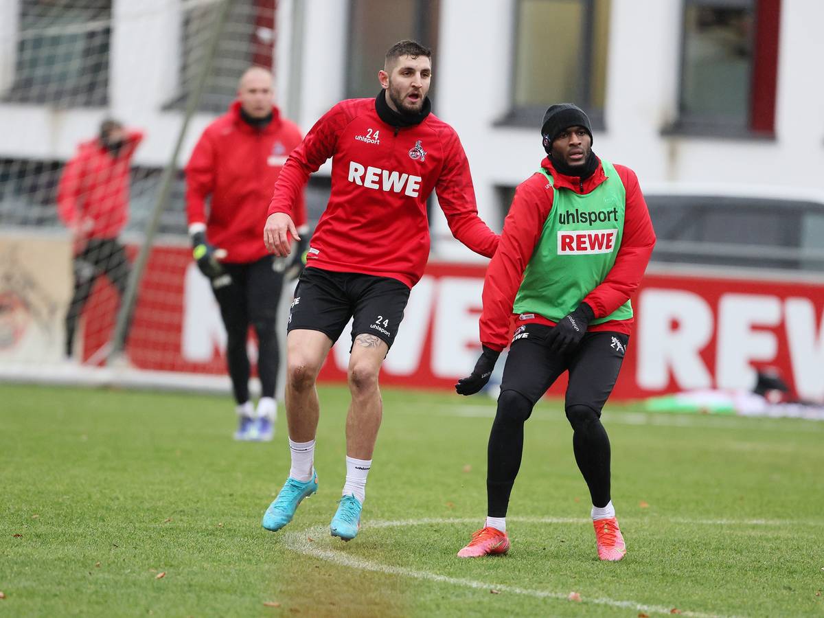 Julian Chabot und Anthony Modeste im Training des 1. FC Köln