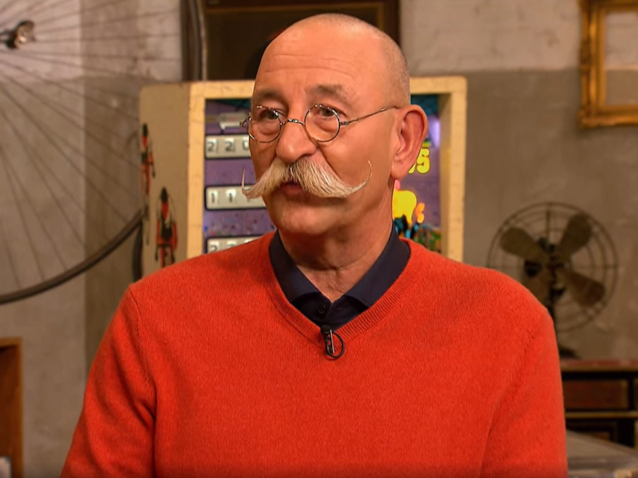 Der Screenshot zeigt „Bares für Rares“-Moderator Horst Lichter am 31. Januar 2022 im ZDF.