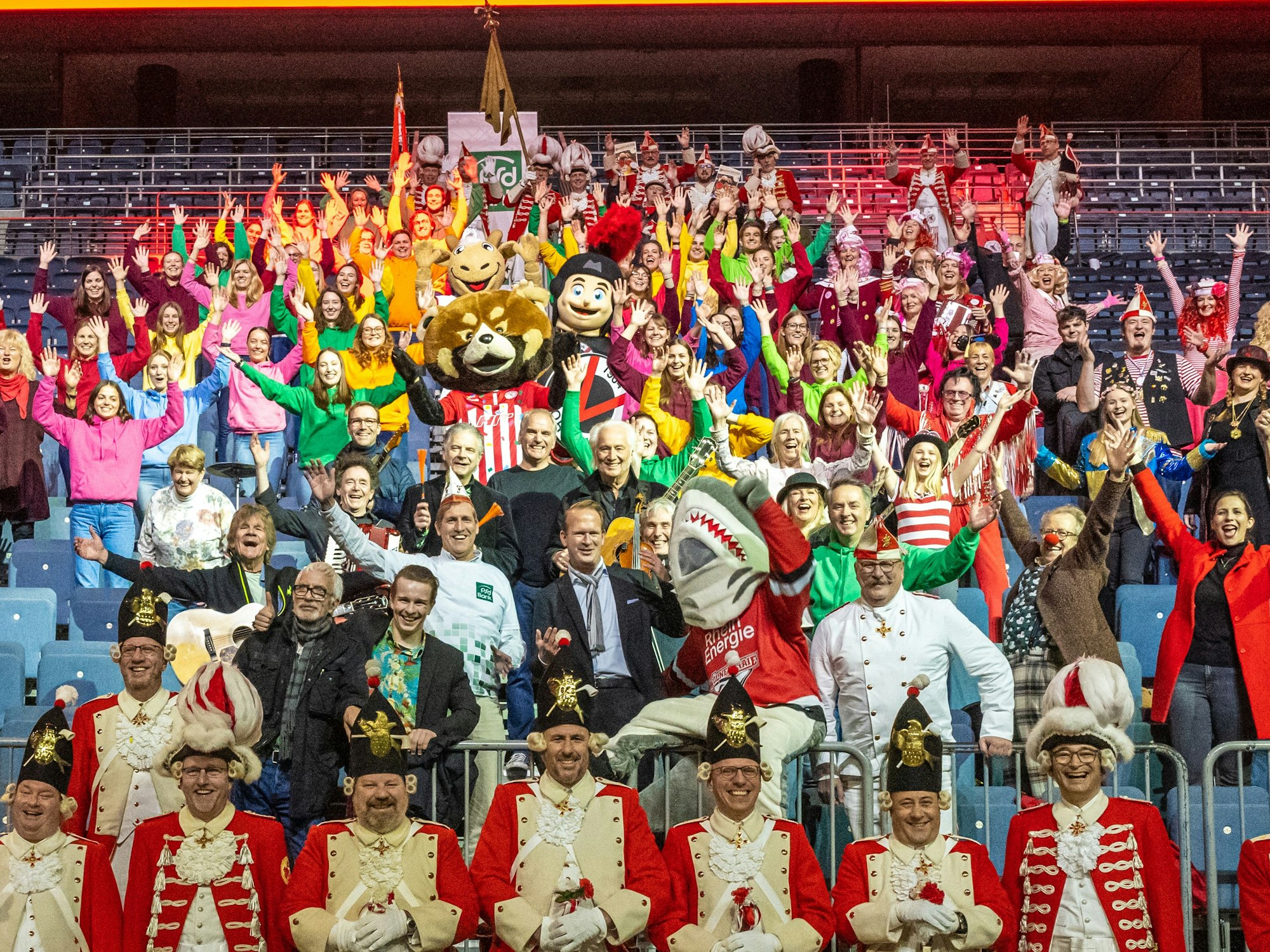 180 Kölnerinnen und Kölner in der Lanxess-Arena