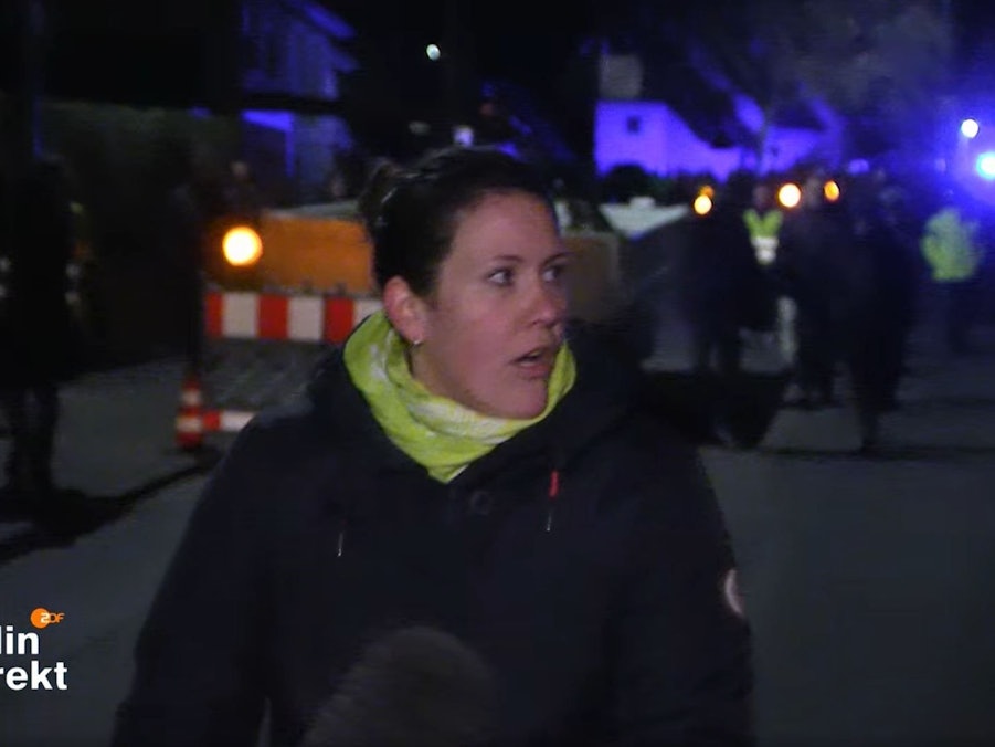 Die „Spaziergängerin“ hat mit ihrer Meinung gegenüber Nazis für Entsetzen gesorgt.