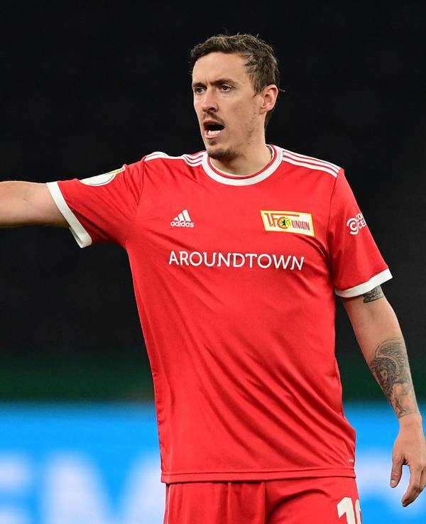 Fußball: DFB-Pokal, Hertha BSC - 1. FC Union Berlin, Achtelfinale, Olympiastadion. Unions Max Kruse gestikuliert.