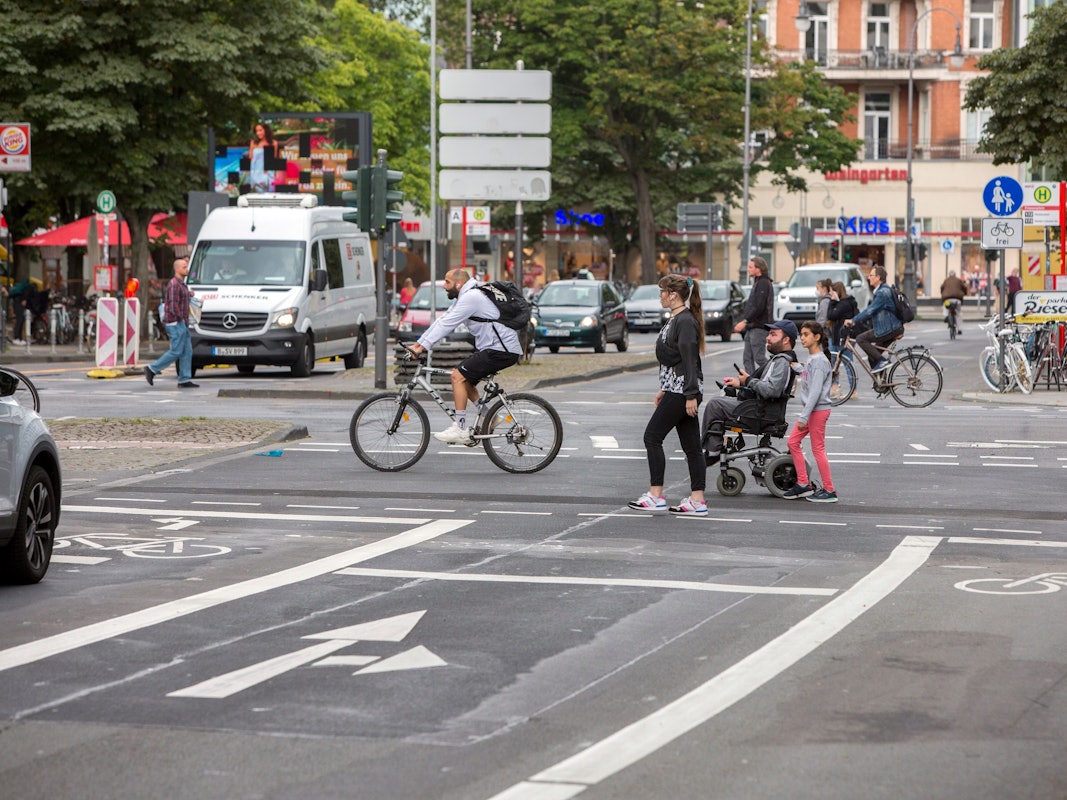 Symbolbild vom 10. August 2021 zeigt den Friesenplatz in Köln.
