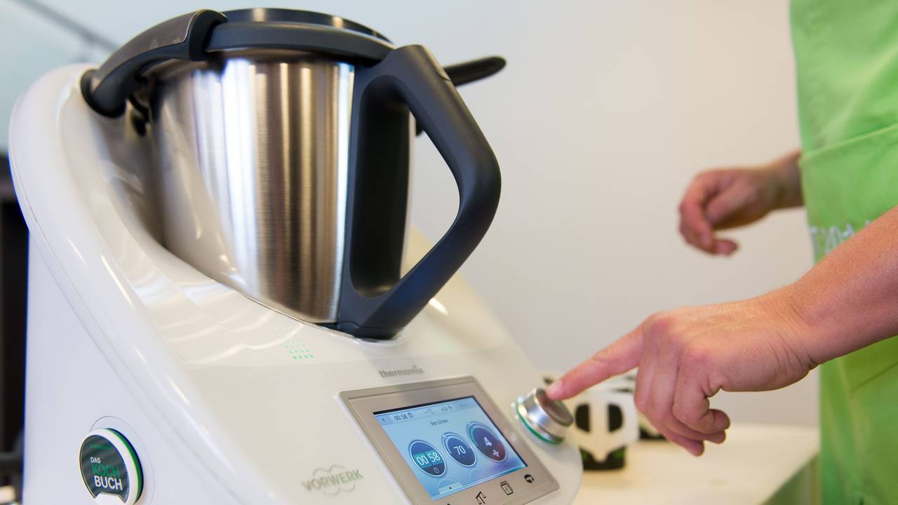 Der Thermomix (hier das Modell TM5, aufgenommen im Mai 2015) ist ein beliebtes Küchengerät. Nun ging es vor Gericht um eine Lidl-Kopie.