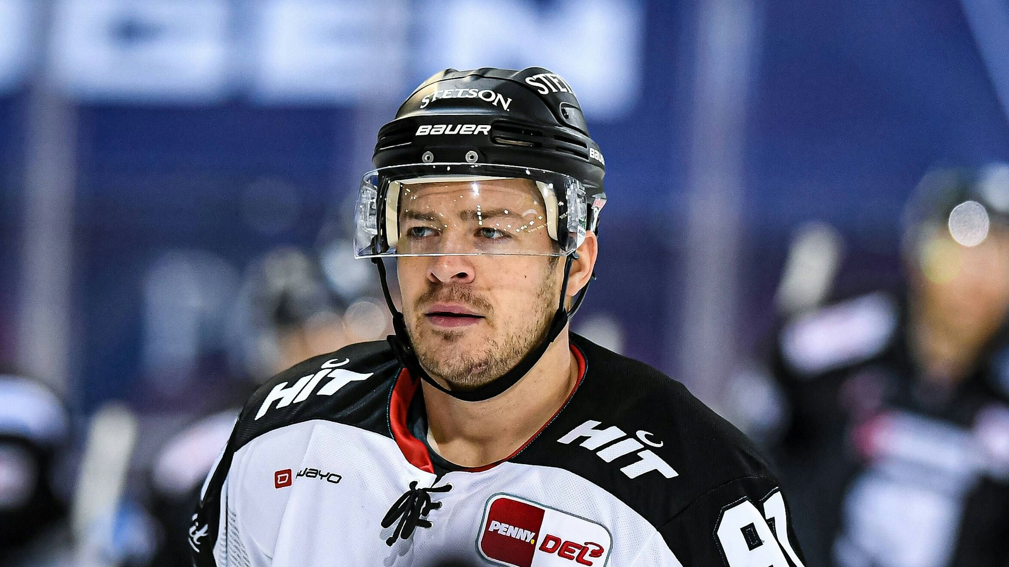 Moritz Müller schaut enttäuscht.