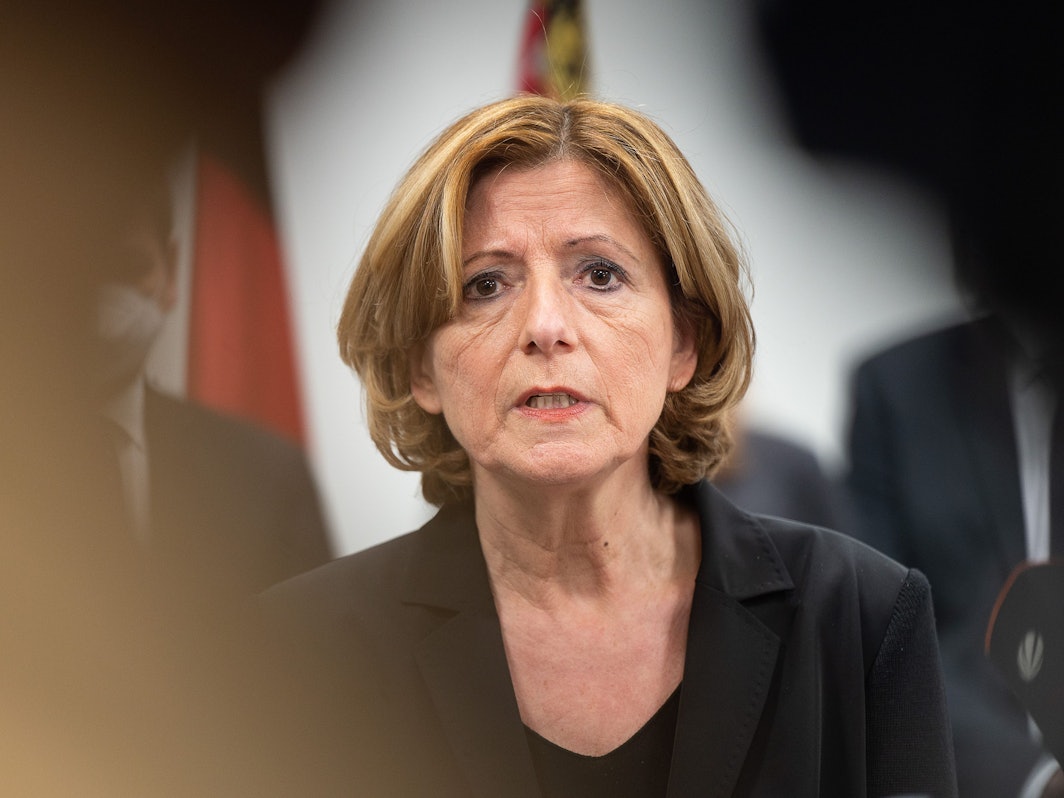 Malu Dreyer (SPD), Ministerpräsident von Rheinland-Pfalz, am 1. Februar 2022. Am Freitag (4. Februar 2022) äußerte sie sich erneut zu dem schrecklichen Polizisten-Mord.