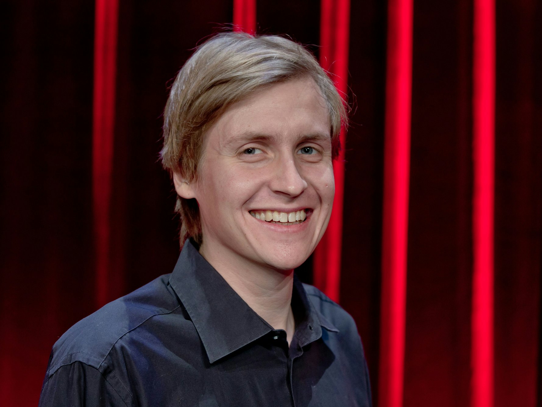 Kabarettist Till Reiners bei der Verleihung des Deutschen Kabarett-Preises.