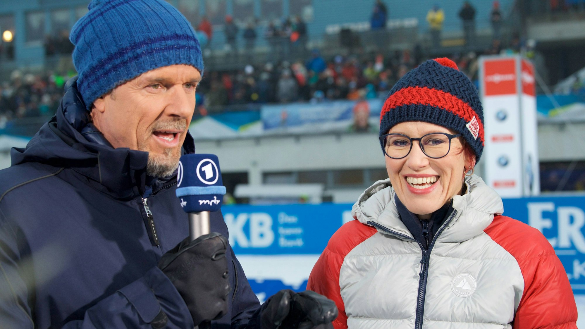 Michael Antwerpes und Kati Wilhelm am ARD-Mikrofon.