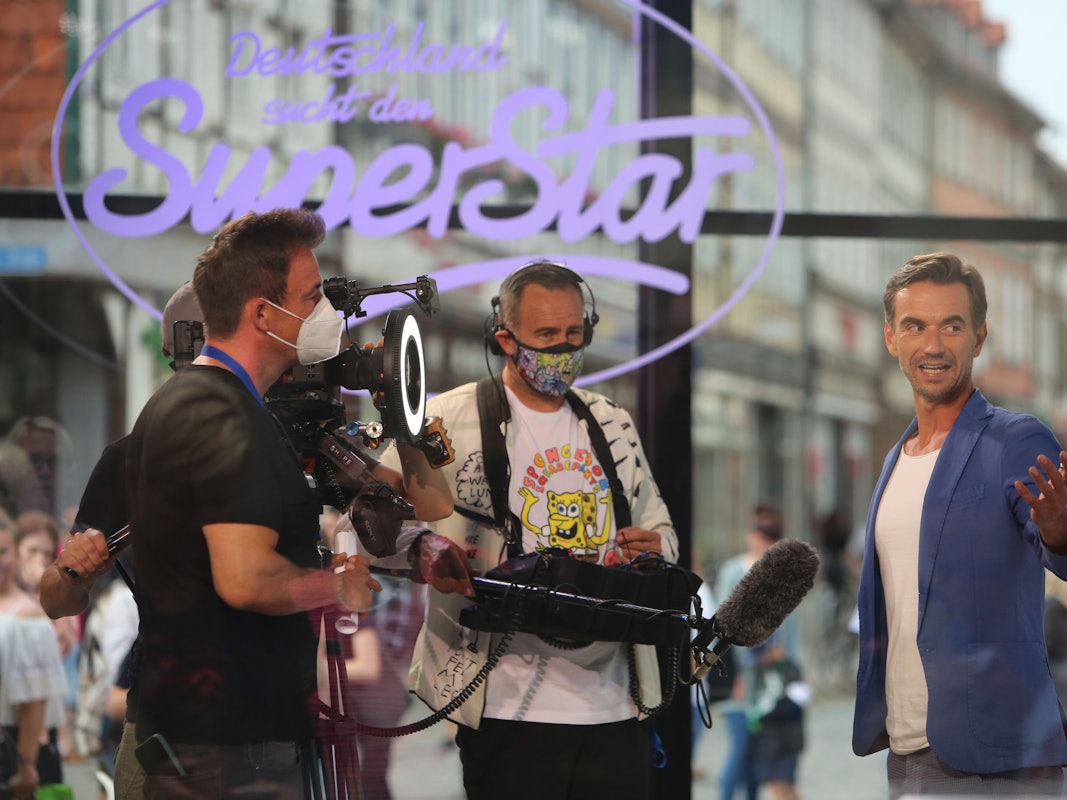 Schlagerstar und Jury-Mitglied Florian Silbereisen steht vor der TV-Aufzeichnung der bekannten RTL-Castingshow «Deutschland sucht den Superstar» DSDS für ein Interview am Set.