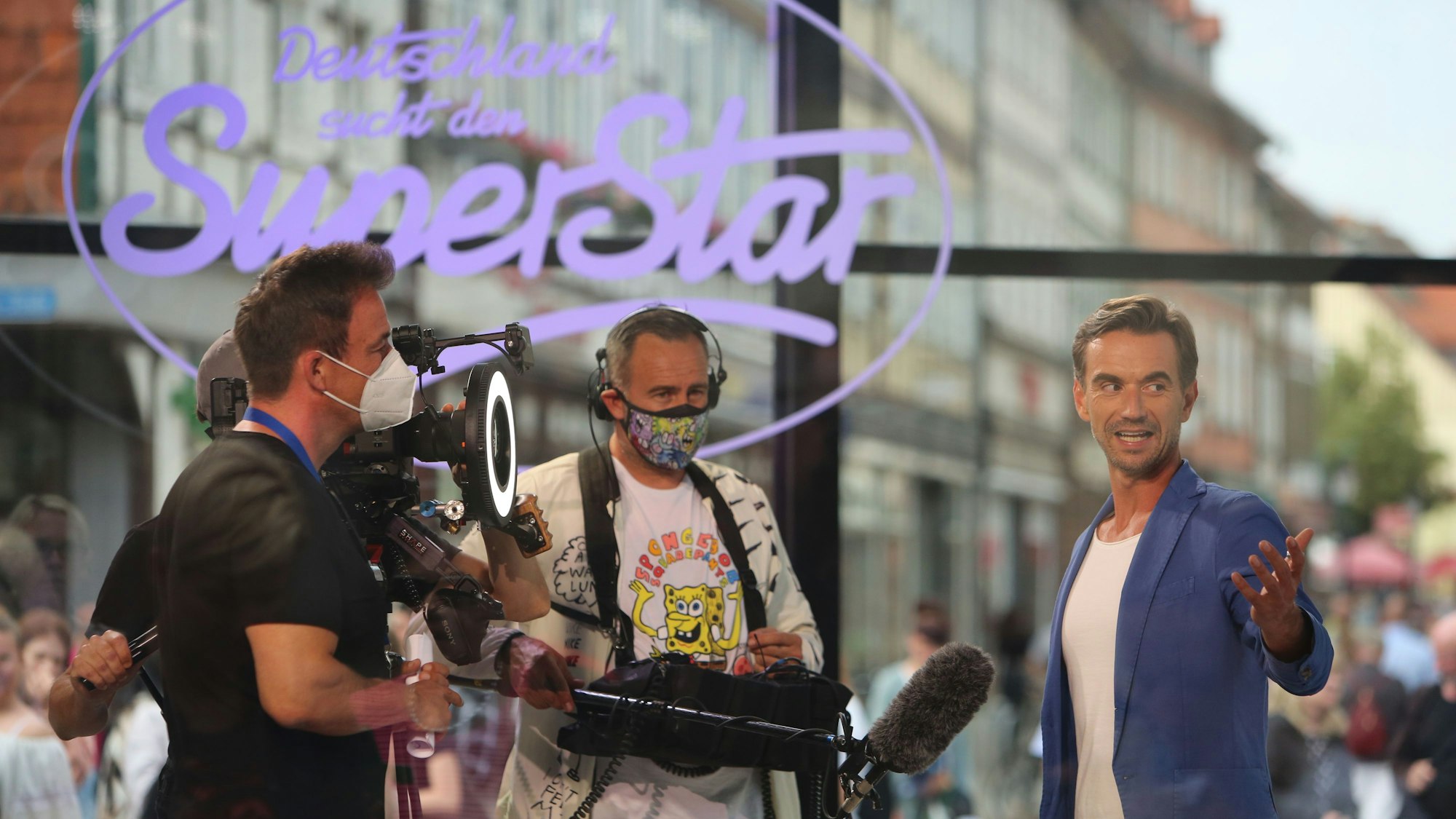 Schlagerstar und Jury-Mitglied Florian Silbereisen steht vor der TV-Aufzeichnung der bekannten RTL-Castingshow «Deutschland sucht den Superstar» DSDS für ein Interview am Set.