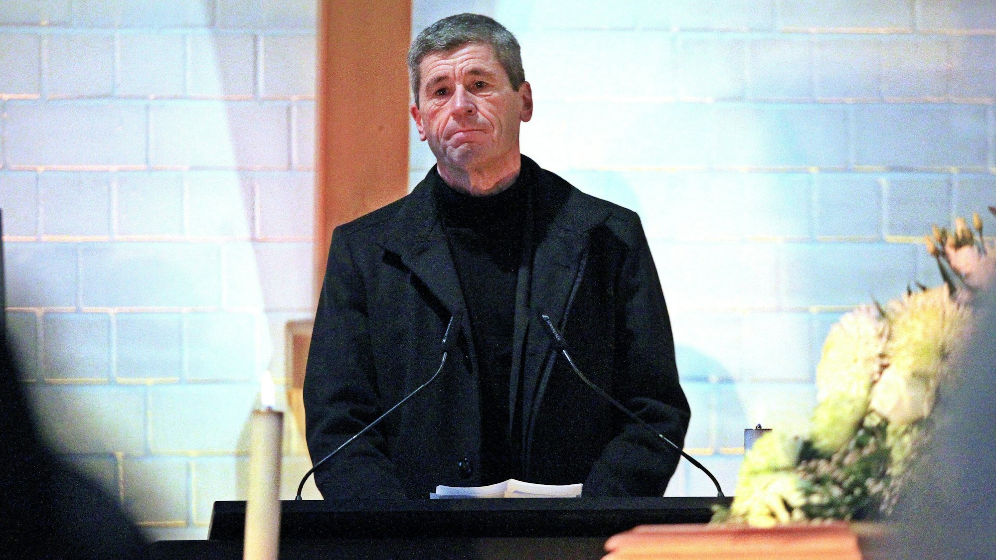 Markus Merk bei der Trauerfrei von Horst Eckel.