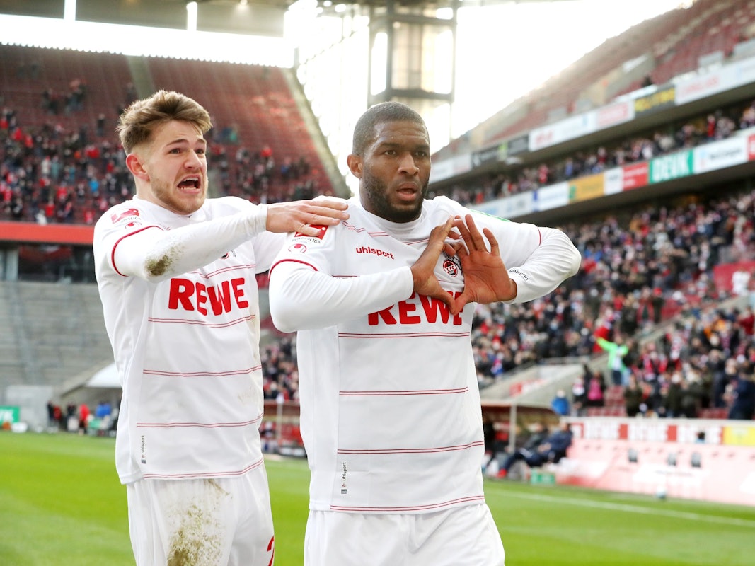 Jan Thielmann und Anthony Modeste jubeln im Rhein-Energie-Stadion.