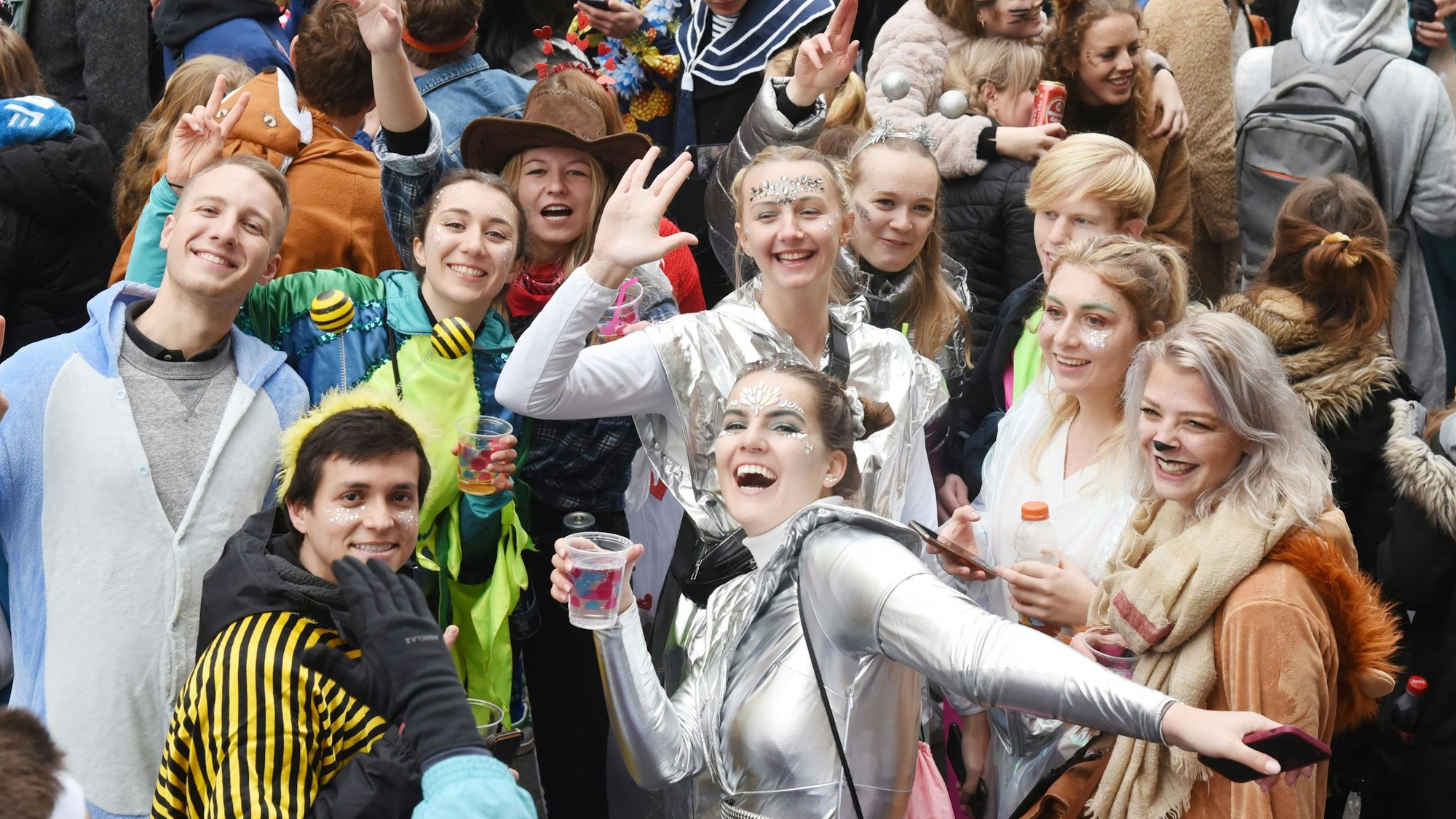 11.11.2021 Köln
Elfter im Elften auf der Zülpicher Straße.