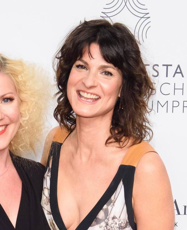Marlene Lufen mit Aleksandra Bechtel beim Deutschen Parfumpreis 2018.