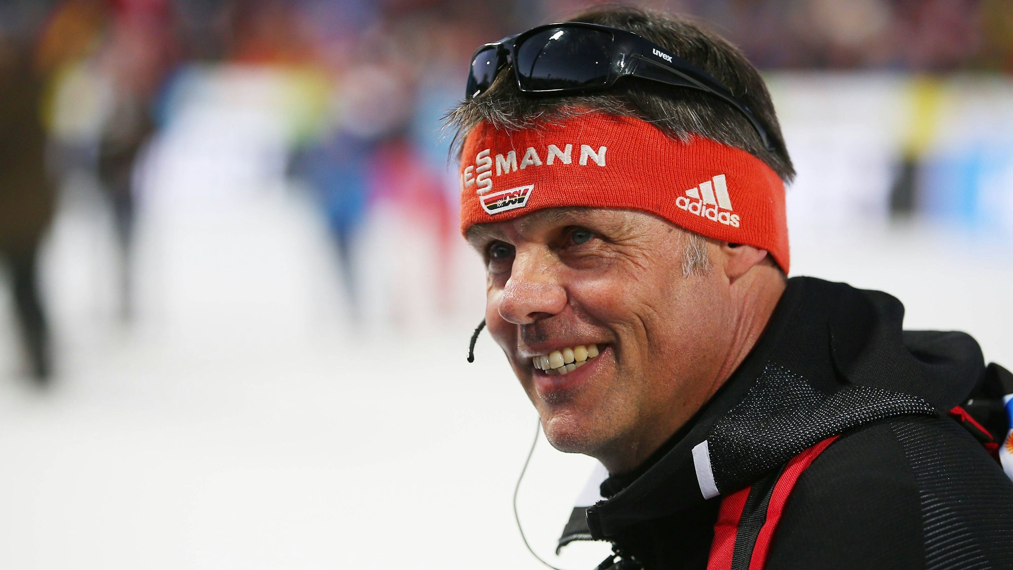 Andreas Bauer lacht in die Kamera