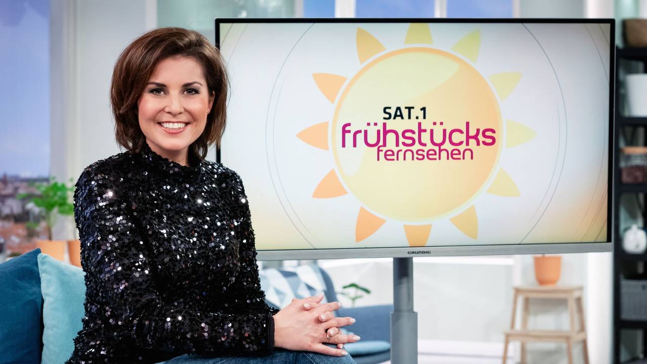 Vanessa Blumhagen
Nur in direktem Zusammenhang zum SAT.1-Frühstücksfernsehen verwenden.
Foto: Sat.1/Claudius Pflug