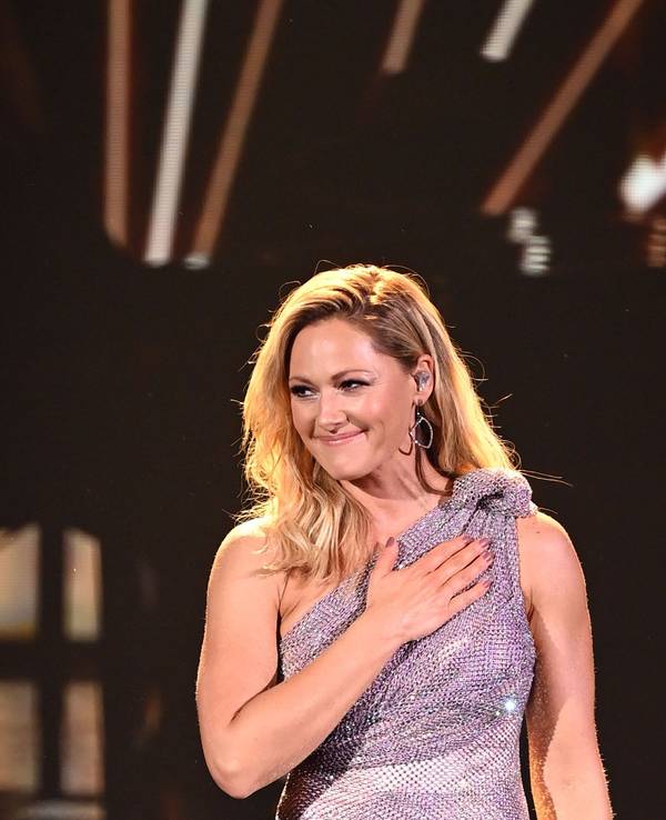 Sängerin Helene Fischer steht bei der TV-Spendengala Ein Herz für Kinder auf der Bühne.