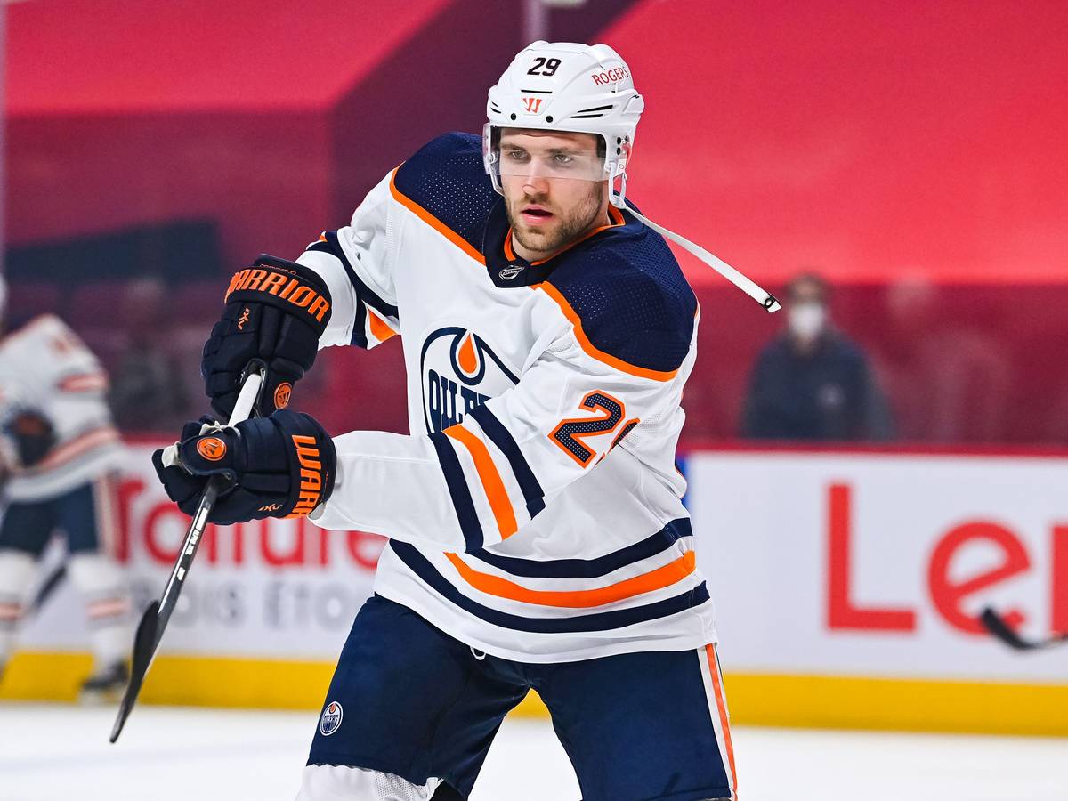 Leon Draisaitl von den Edmonton Oilers, hier am 10. Mai 2021 im Spiel gegen Montréal Canadiens.