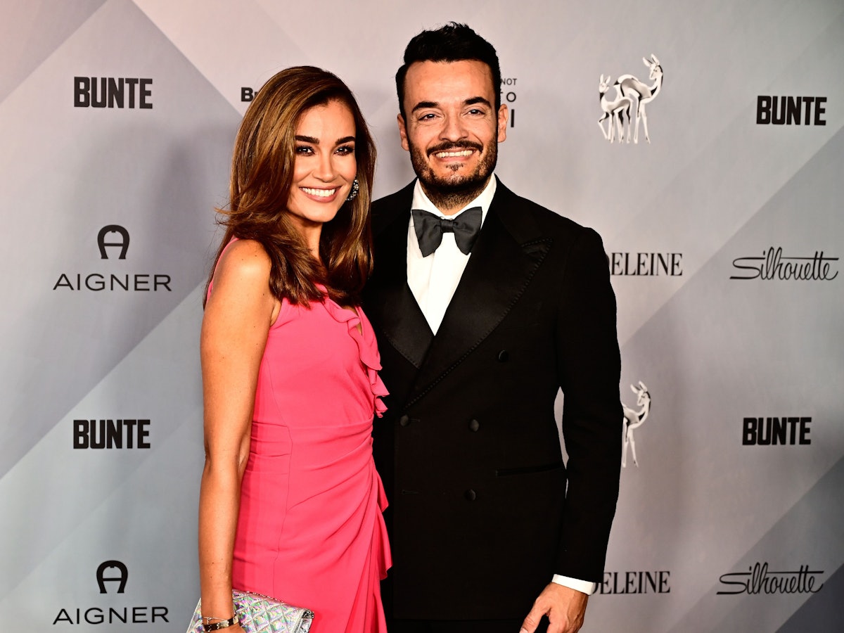 Jana Ina und Giovanni Zarrella kommen zur Charity-Veranstaltung "Tribute to Bambi" in das Hotel «Titanic Chaussee Berlin».