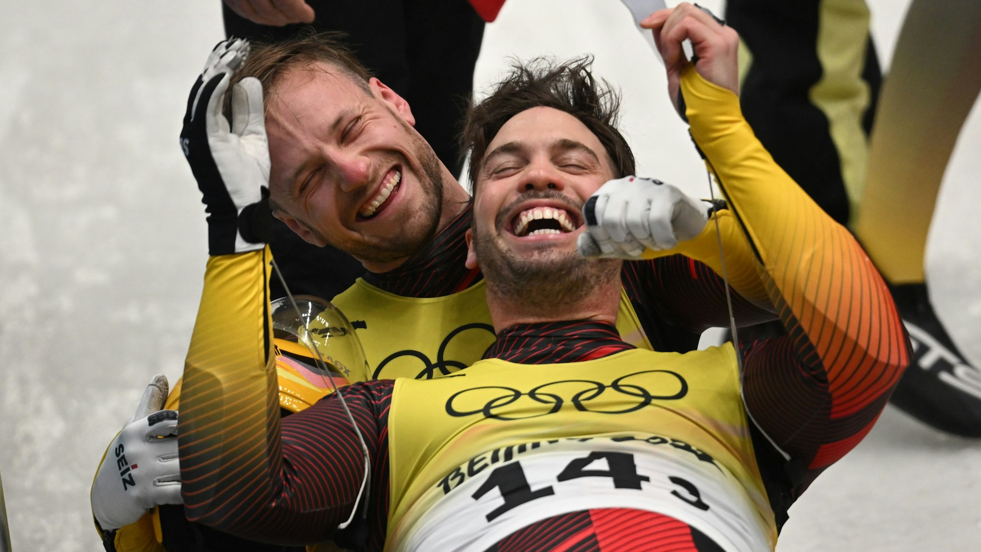 Deutschland holt  am 10. Februar 2022 Gold im Teamwettbewerb.