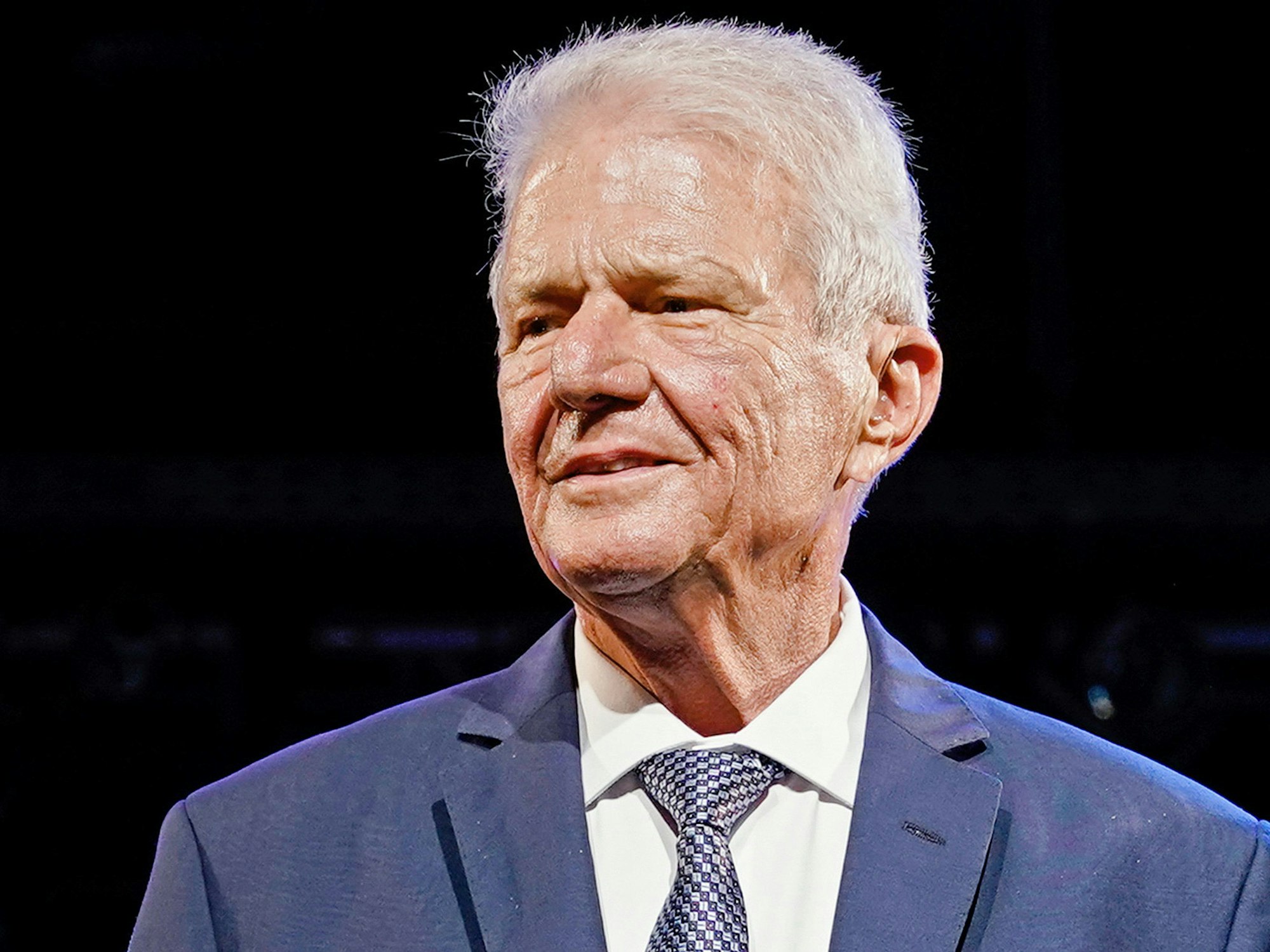 Der Unternehmer und Mäzen Dietmar Hopp steht bei der Verleihung des Karl Kübel Preises am 23. September 2020 im Musiktheater Rex auf der Bühne.