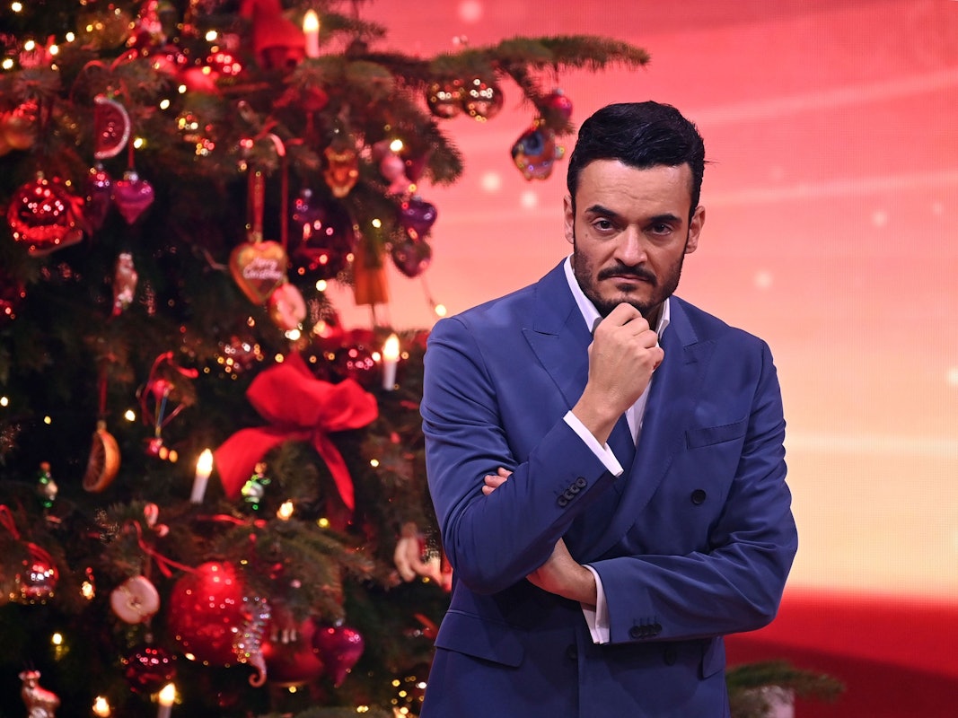 Musiker Giovanni Zarrella steht bei der TV-Spendengala „Ein Herz für Kinder“ auf der Bühne.