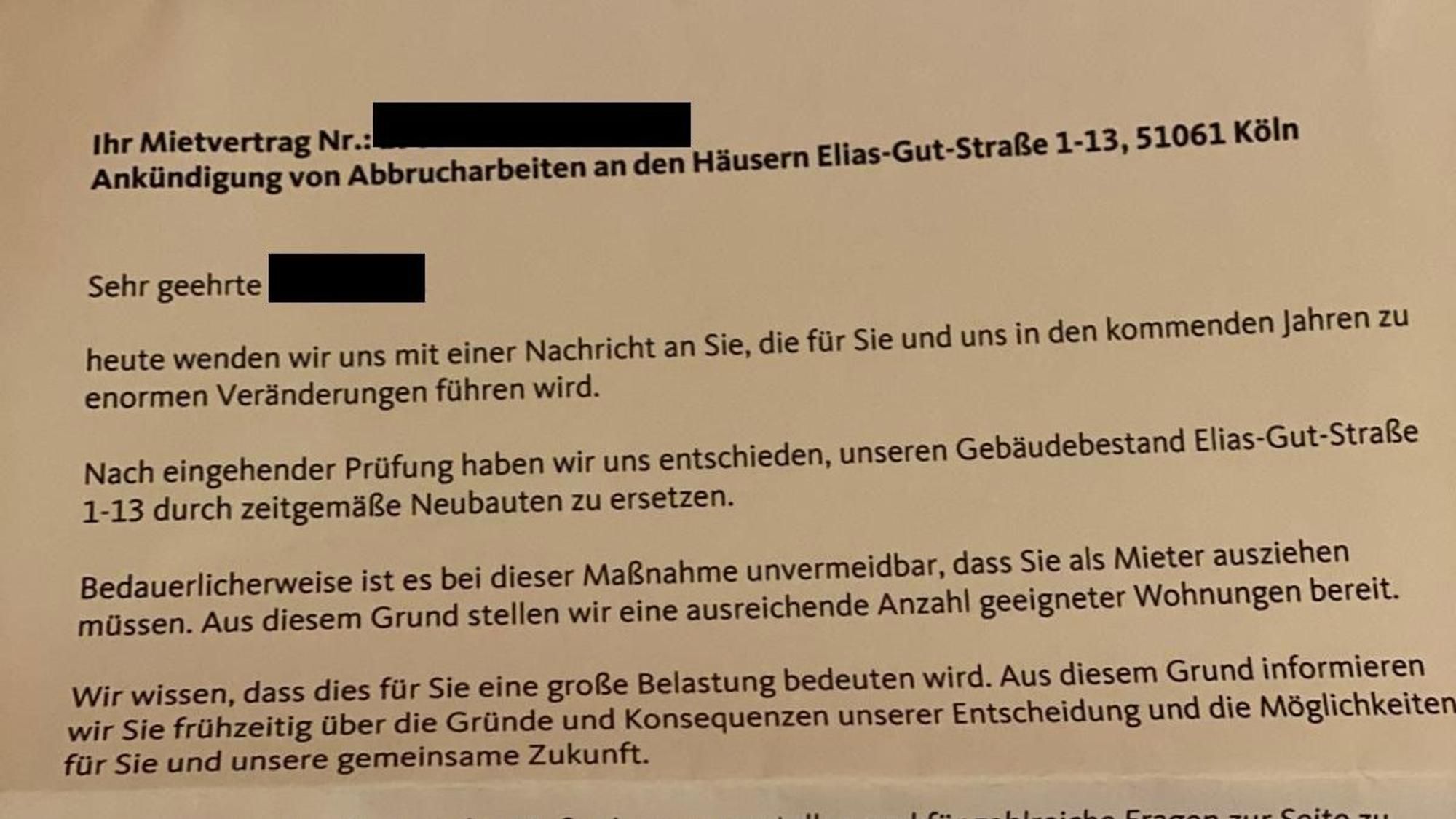 Ein Brief mit der Ankündigung für einen Abriss von Gebäuden.