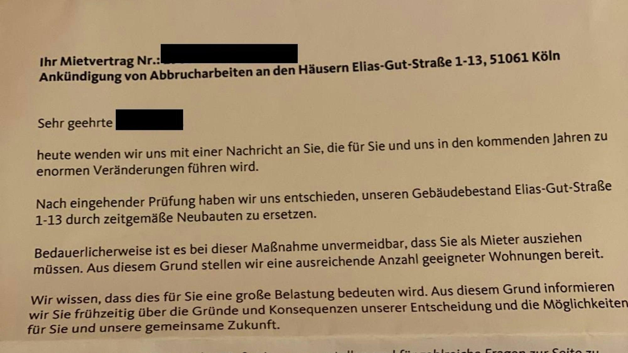 Ein Brief mit der Ankündigung für einen Abriss von Gebäuden.