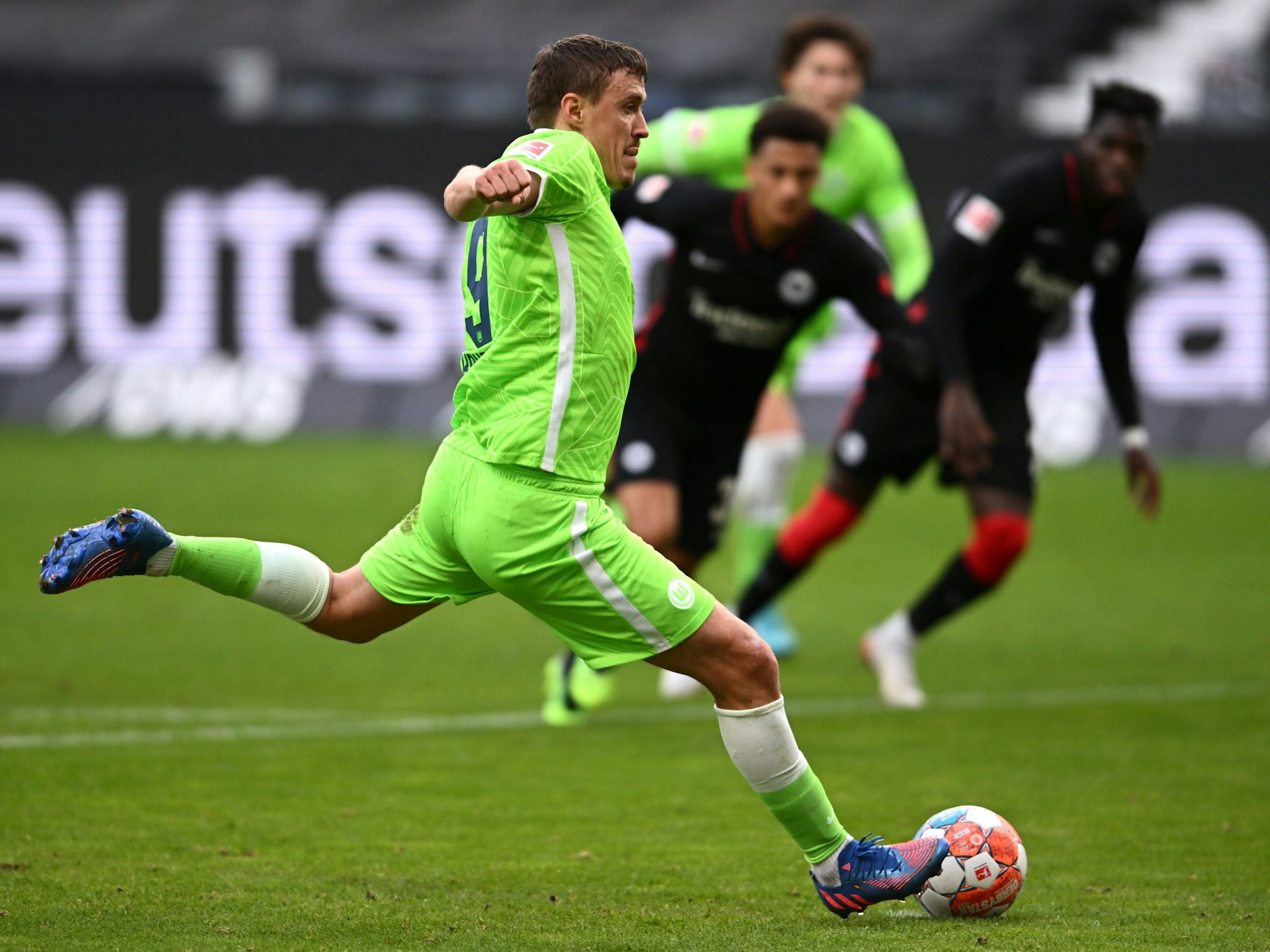 Max Kruse trifft am Samstag, 12. Februar 2022, gegen Eintracht Frankfurt zum Sieg.