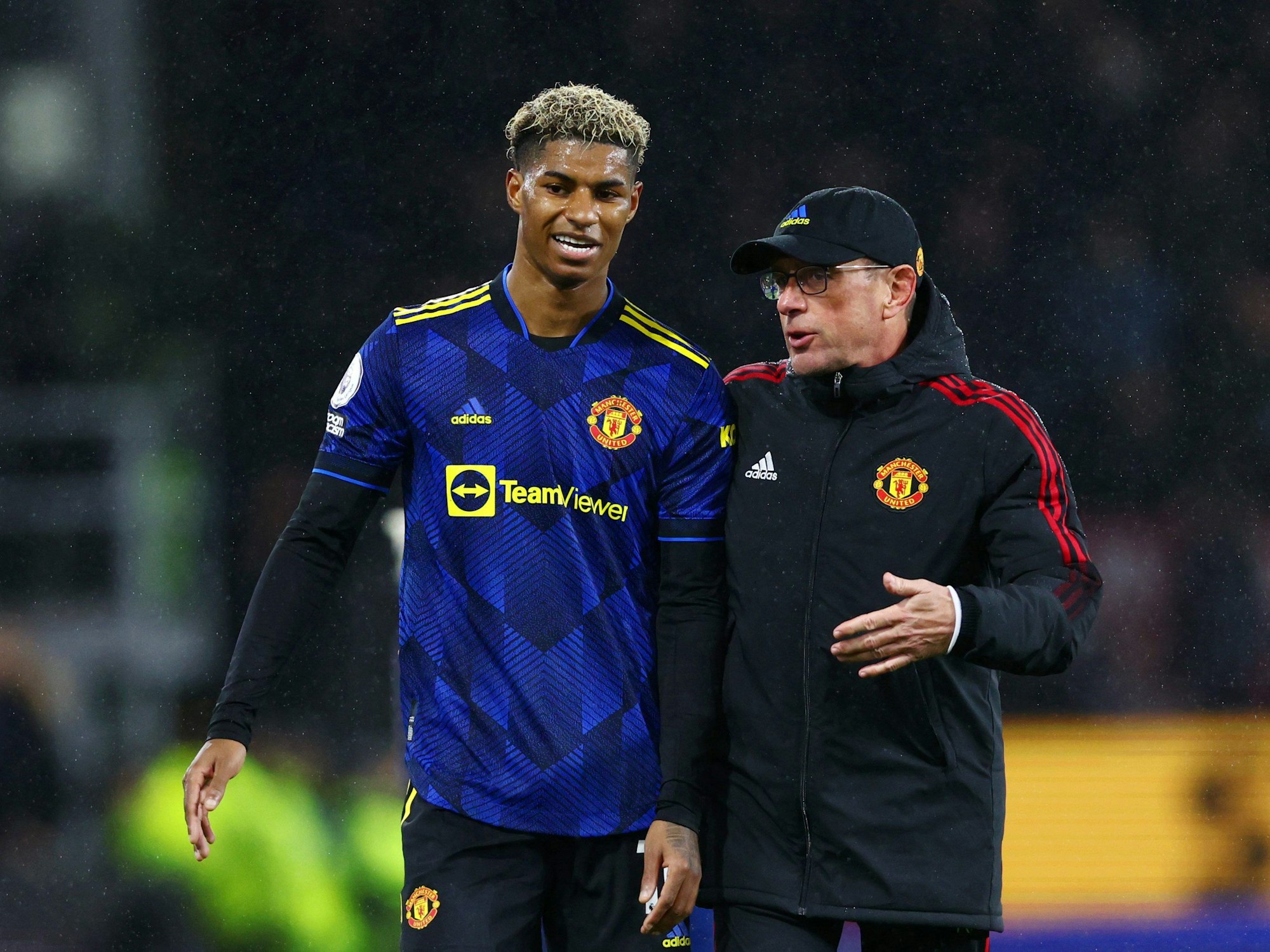 Marcus Rashford von Manchester United mit Interimstrainer Ralf Rangnick.