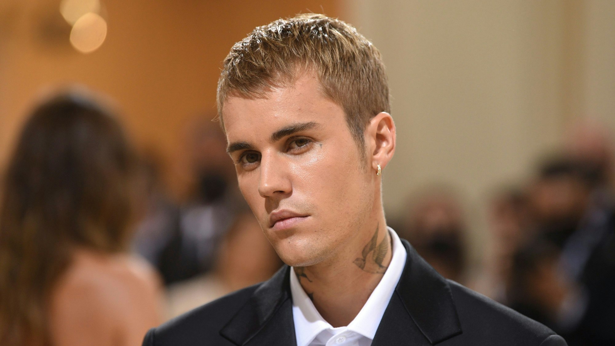 Justin Bieber im Anzug.