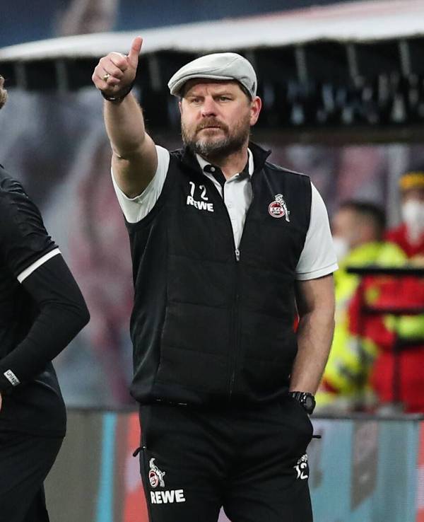 Steffen Baumgart trainiert den 1. FC Köln gegen RB Leipzig.