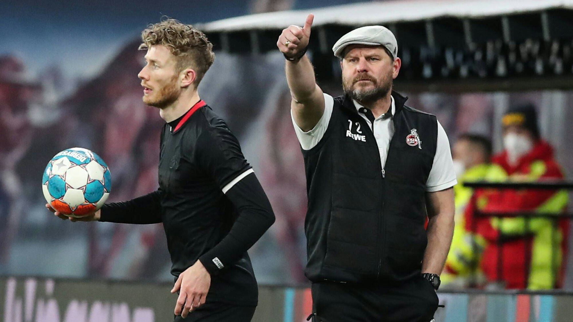 Steffen Baumgart trainiert den 1. FC Köln gegen RB Leipzig.