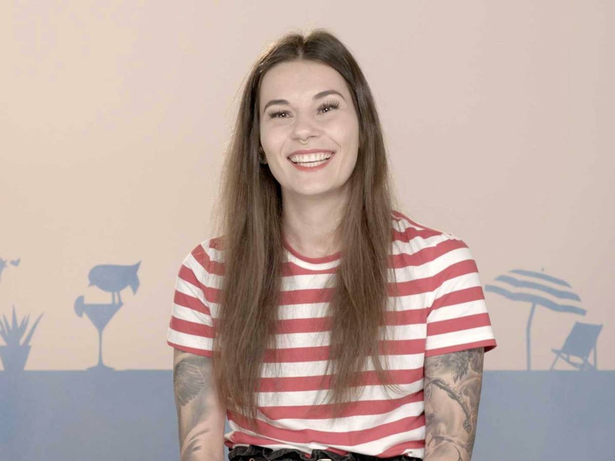 First Dates Hotel-Teilnehmerin Michelle. Die Folgen gibt der Sendung gibt es nach Ausstrahlung im TV auch bei RTL+ zu sehen.