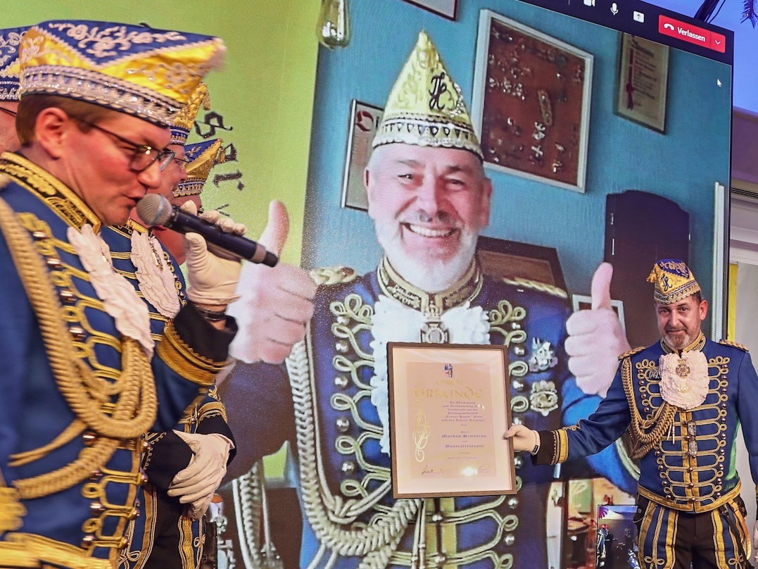 Markus Simonian ist an Corona erkrankt und wurde beim Treuen Husar zugeschaltet.