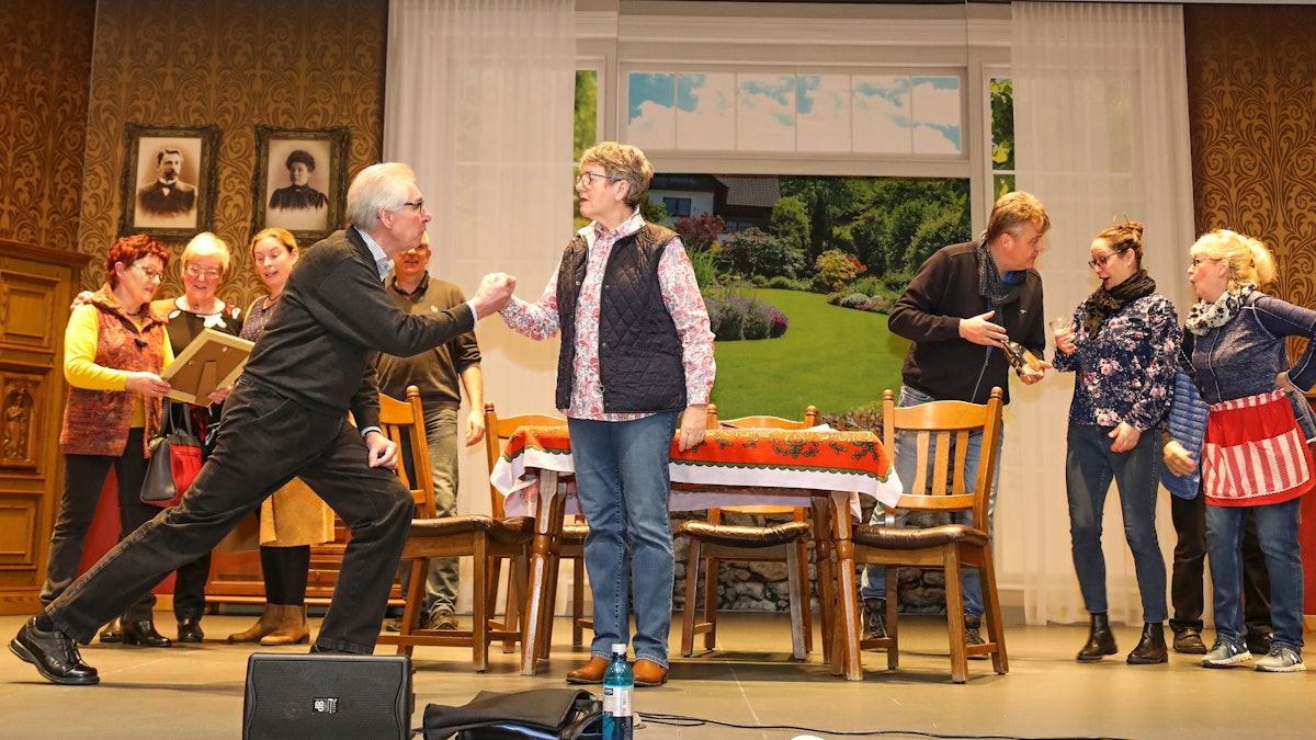 Szene aus "Et kütt wie et kütt" des neuen Kölner Vereins Kölsche Bredder.