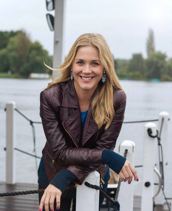Moderatorin beim "SAT.1-Frühstücksfernsehen": Alina Merkau.