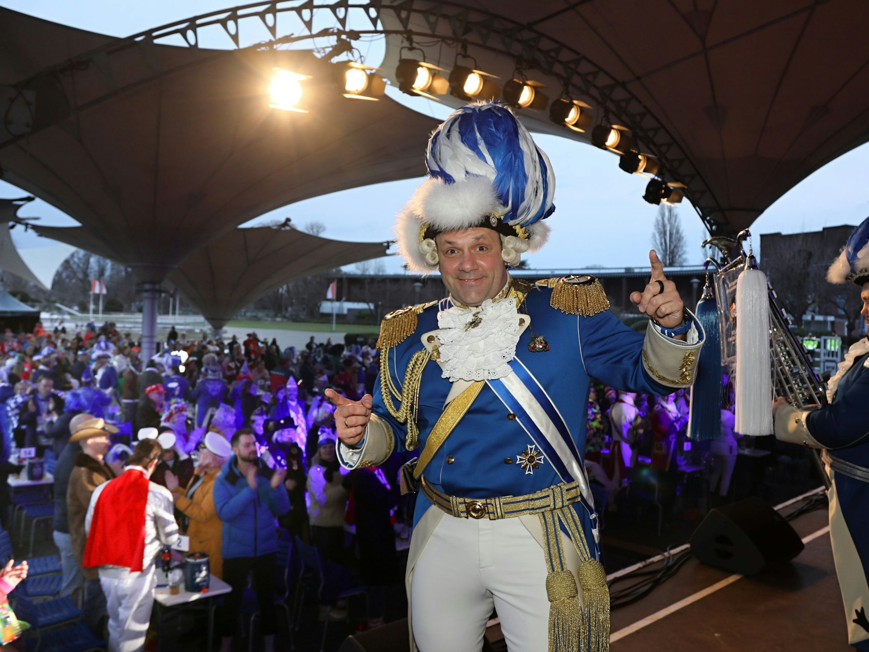 19. Februar 2022
Sitzung der Blauen Funken im Tanzbrunnen
Fotos: Daniela Decker