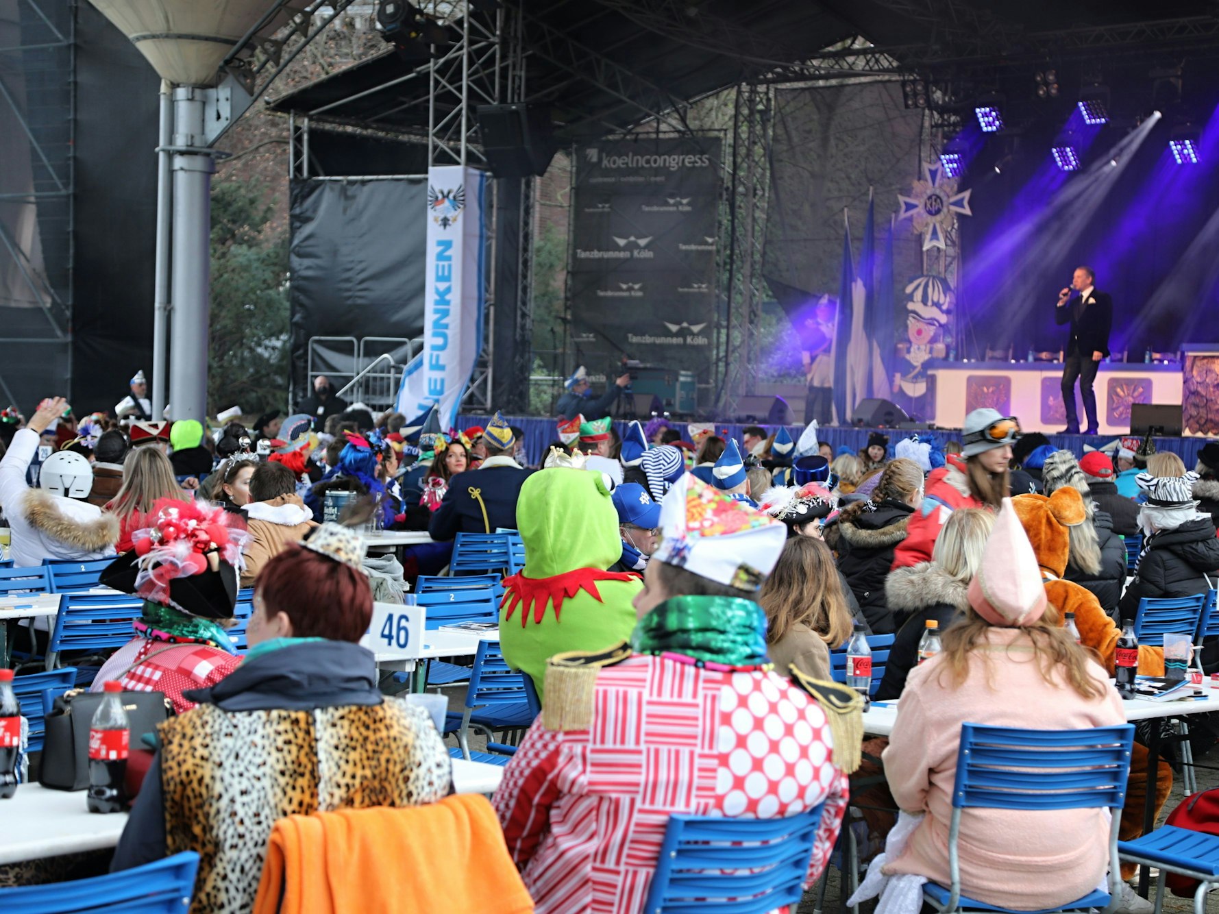 Sitzung der Blauen Funken im Tanzbrunnen