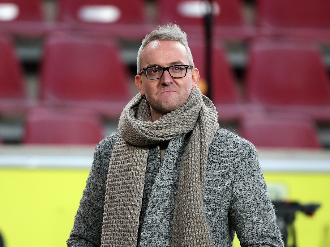 Alexander Wehrle steht beim Heimspiel des 1. FC Köln gegen Eintracht Frankfurt im Rhein-Energie-Stadion.