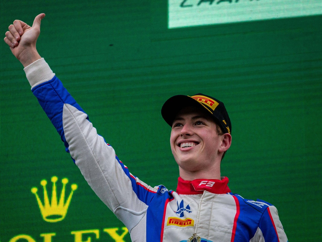 David Schumacher lächelnd beim Grand Prix de Belgique.